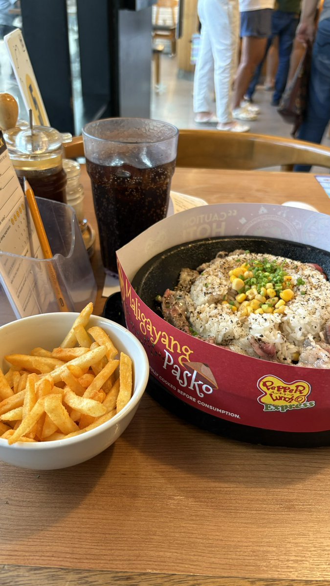 reeningning's tweet image. ♥️