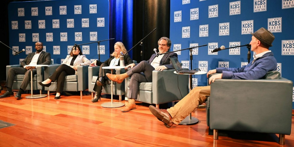 SJSU NewsCenter (@sjsunewscenter) on Twitter photo Thank you, <a href="/KCBSRadio/">KCBS 106.9 FM/740 AM</a> and <a href="/mattbiglerradio/">Matt Bigler</a>, for joining #SJSU experts and <a href="/autojuris/">Stephen Caines</a> @cityofsanjose for this fascinating conversation about artificial intelligence.
ow.ly/gcbl50UgnFW Thank you, <a href="/KCBSRadio/">KCBS 106.9 FM/740 AM</a> and <a href="/mattbiglerradio/">Matt Bigler</a>, for joining #SJSU experts and <a href="/autojuris/">Stephen Caines</a> @cityofsanjose for this fascinating conversation about artificial intelligence.
ow.ly/gcbl50UgnFW