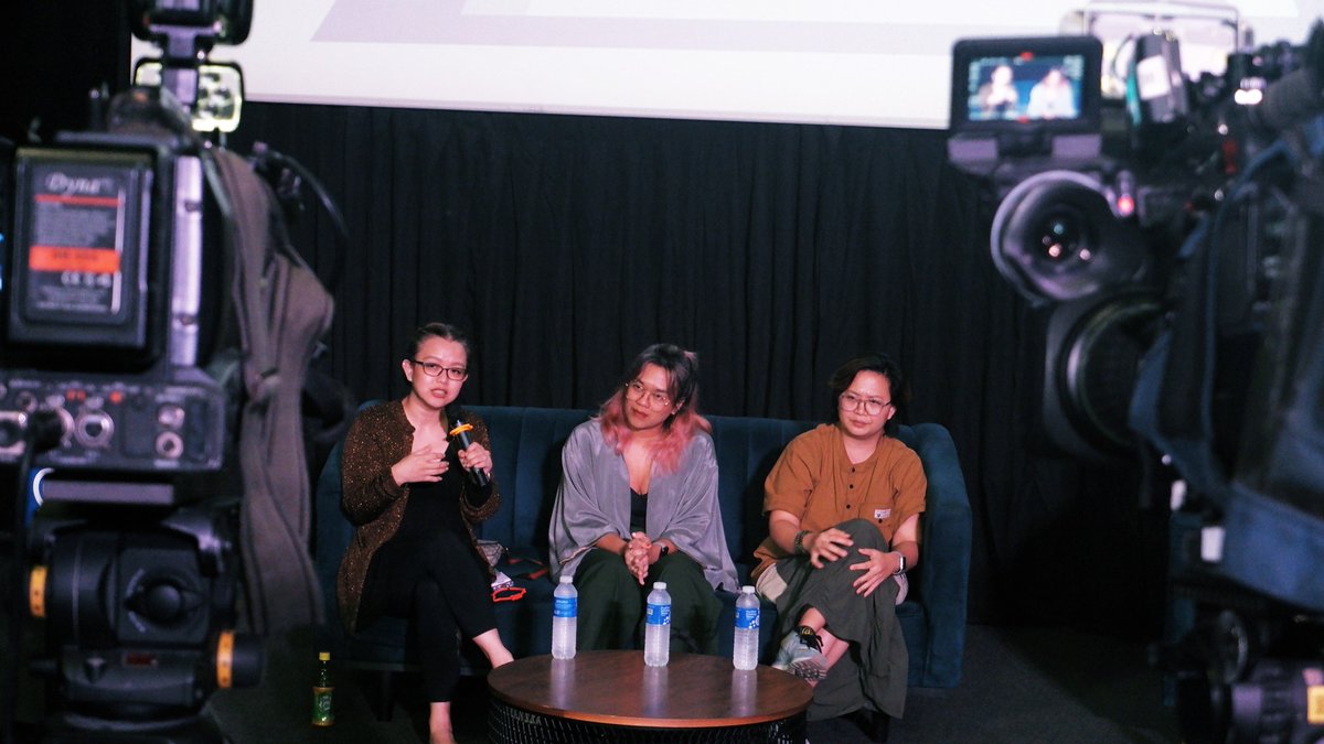 FrenchEmbassyPH's tweet photo. The panel discussed cinema’s role in shedding light on women’s condition, participation, and success in the film industry, and the importance of bringing women’s perspective in storytelling. We sincerely thank everyone who joined us in the discussion. #FFF27 #MakeItIconic https://t.co/hUbqVkX6hl