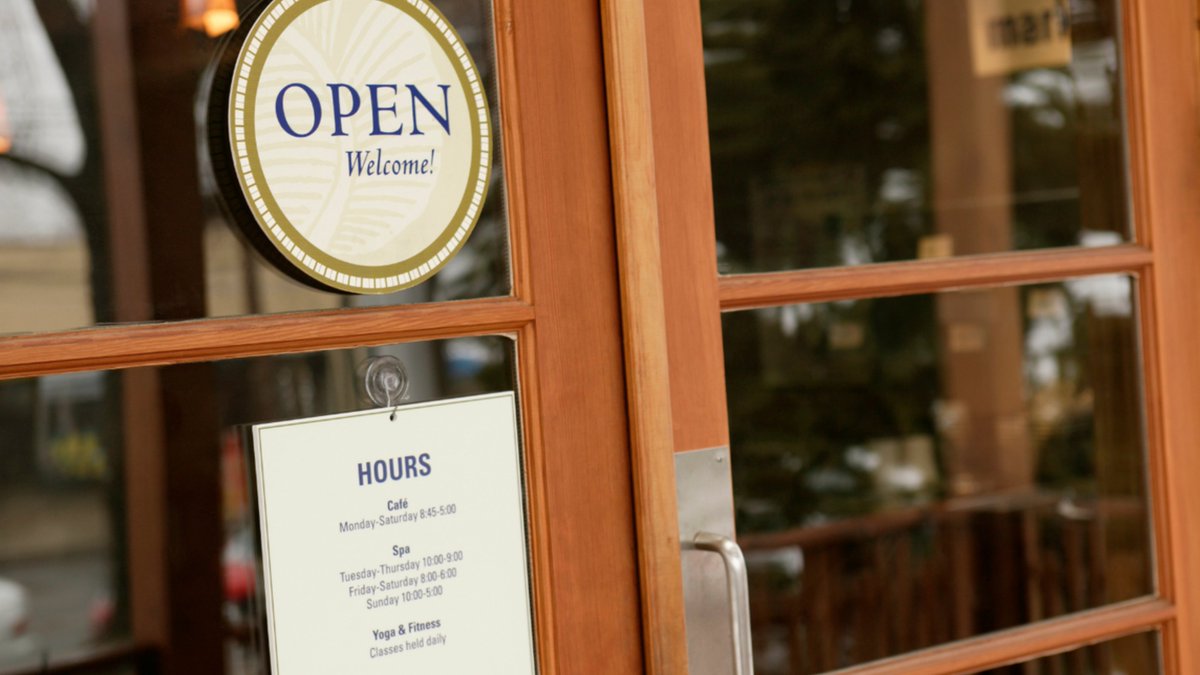 Did you know businesses in our region can access free resources through <a href="/TRLibraries/">Timberland Regional Library</a> ? From market research tools to legal forms, financial planning, and free workshops—all with a library card!
Check it out here: trl.org/small-business/ 💡