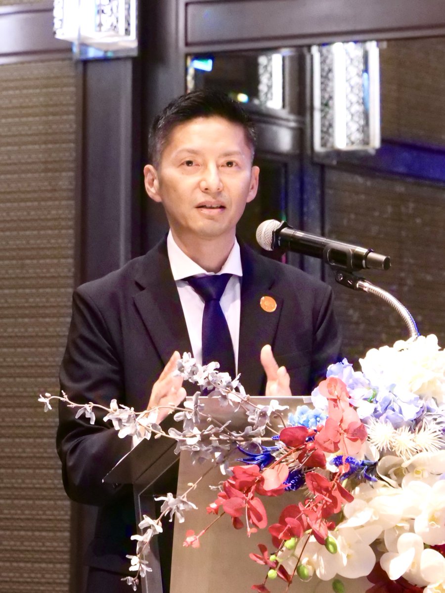 iori_IOM's tweet photo. 2023 saw 1,500+ #migrant deaths—the deadliest year ever. We must prioritize data collection on #MissingMigrants to provide answers, and focus also on root causes like conflict &amp; poverty to prevent dangerous journeys. #IOM supports vital int’l frameworks like #BaliProcess &amp; #GCM. https://t.co/hwO7XnaO7O