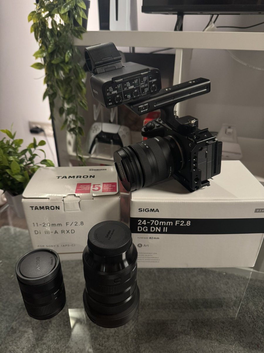 izang ✦ tweet media