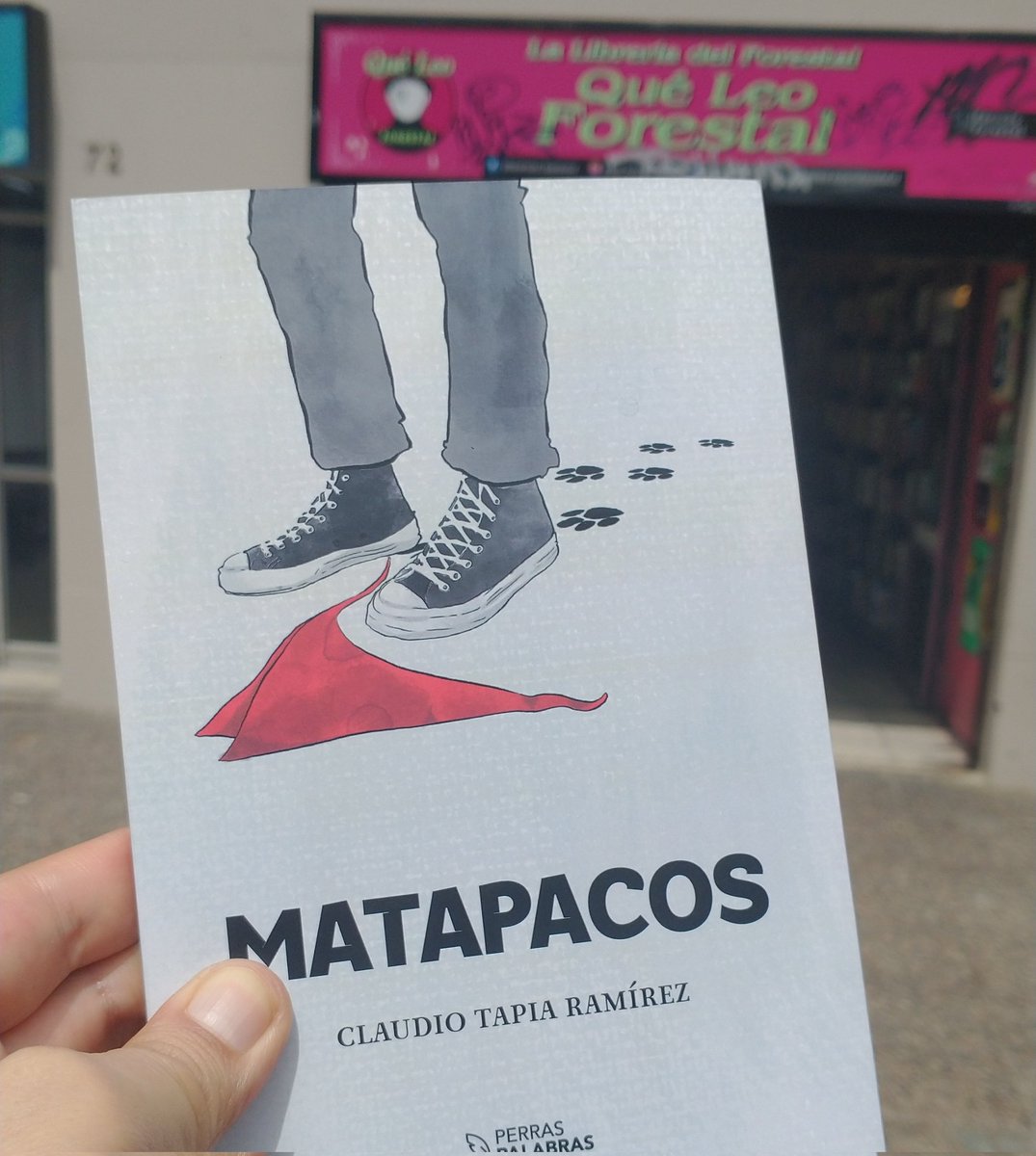 Matapacos ya llegó a <a href="/QueLeoForestal/">Qué Leo Forestal</a>. Te van a atender los dos libreros más buena onda de Santiago y te llevarás una novela llena de drama, humor y épica. El mejor regalo de Navidad en Merced 76, Santiago Centro
