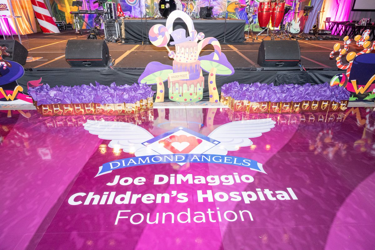 JDCHospital's tweet photo. The 20th Annual Diamond Angels Fairy Tale Ball brought a whimsical, Willy Wonka-inspired evening to support Joe DiMaggio Children’s Hospital! ✨ Celebrating 20 years and over $9M raised for vital programs and family support. 💜 #DiamondAngels #FairyTaleBall https://t.co/tmB3YjTG7Y