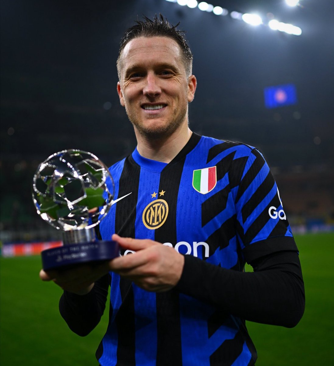 BeneamataFR's tweet photo. Piotr #Zieliลski ๐ MVP ๐
#ForzaInter #InterLeipzig #UCL https://t.co/SkLc9AnPNZ