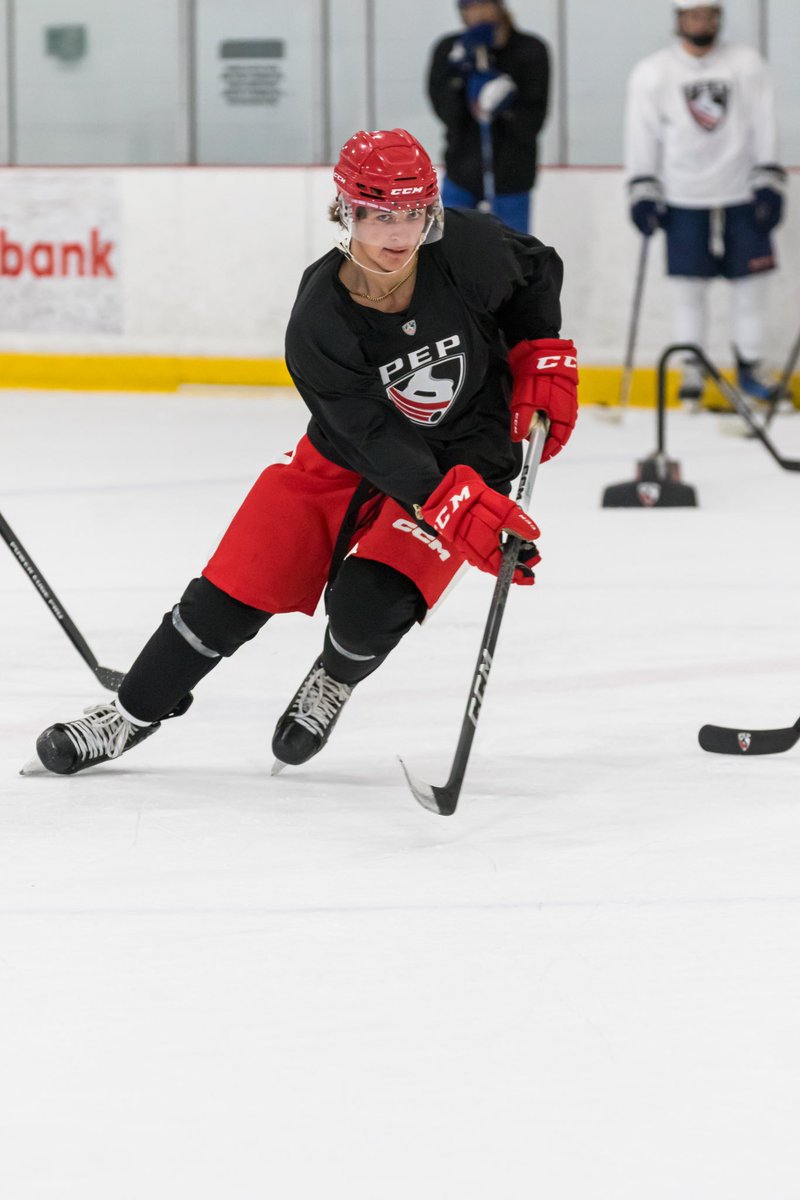 Best of luck to the 15 PEP Trained Athletes hitting the ice at the CHL USA Prospects Challenge! 🌟🚨 The future of hockey is bright, and we’re proud to be part of your journey. 💪🔥 #PEPHockey #CHLUSAProspects #NHLDraft #FutureStars