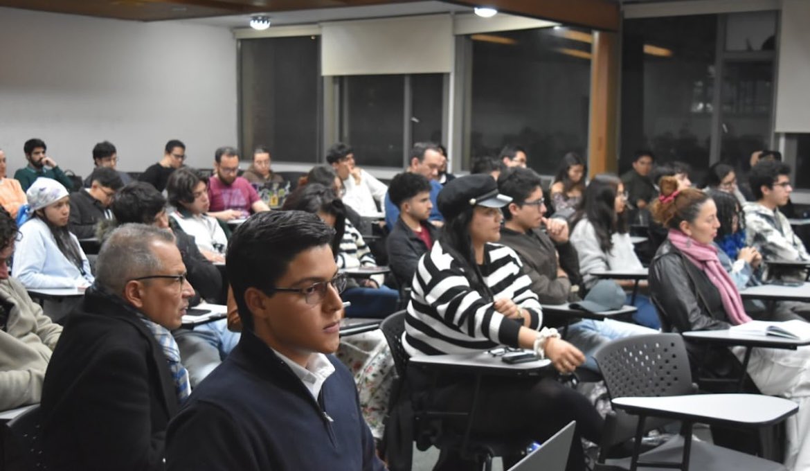 #Polcrymed Compartimos las memorias de la Conferencia Doctoral Nuevos retos del constitucionalismo europeo actual. <a href="/EstanisEscalant/">Estanislao Escalante</a> <a href="/fdcps_unal/">Facultad de Derecho, Ciencias Políticas y Sociales</a> <a href="/UNALOficial/">Universidad Nacional de Colombia</a> <a href="/PrensaUNAL/">Prensa UNAL - Universidad Nacional de Colombia</a>