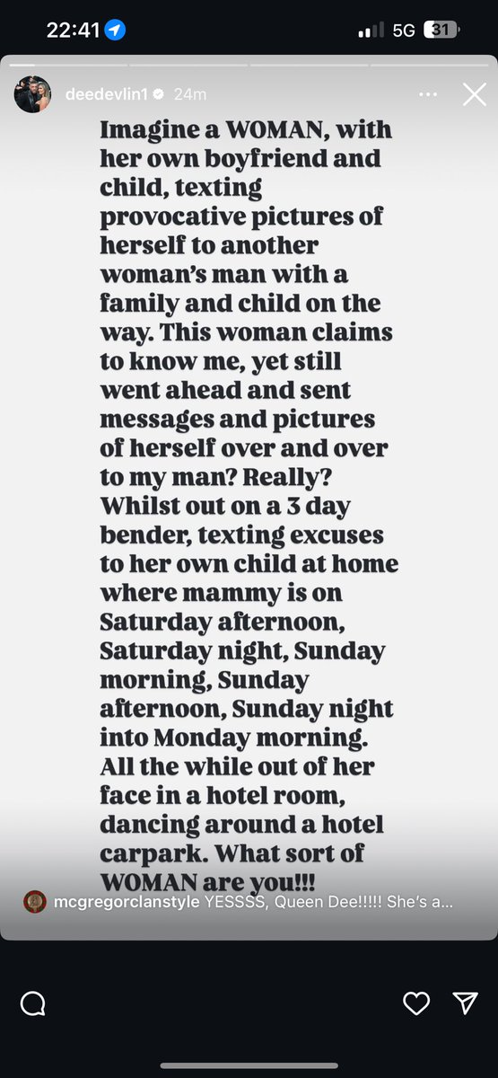 Rachael 📚 tweet media