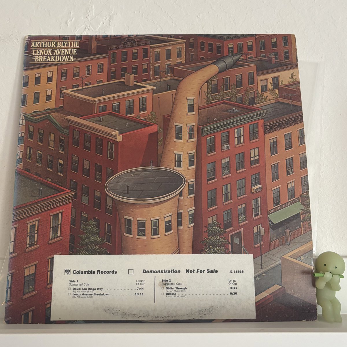 LewistheLight1's tweet image. #NowPIaying #Jazz 1979 us wlp. Doing a little thread of favorite cheap heat jazz records. All can usually be found in us for around $10 or less. No ecms or reissues. Shades heavily 70s and 80s some major label w a tiny bit of fusion. This Blythe record easily #1 on the list