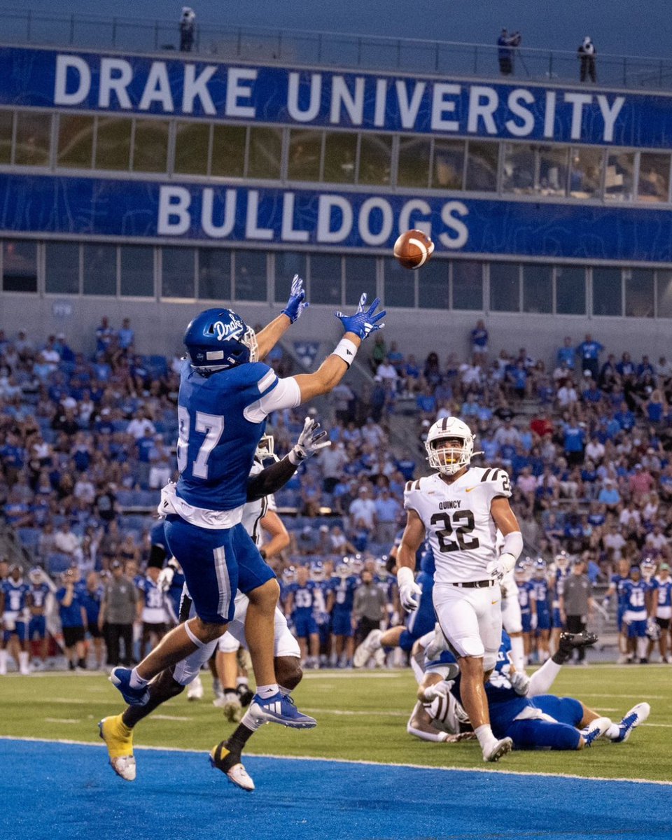DrakeUniversity's tweet photo. BACK-TO-BACK CHAMPS! 🏆🏆💙 Congratulations, @DrakeBulldogsFB, on securing the Pioneer League title and advancing to the FCS Playoffs for the second straight year! https://t.co/dzGEupGkcz