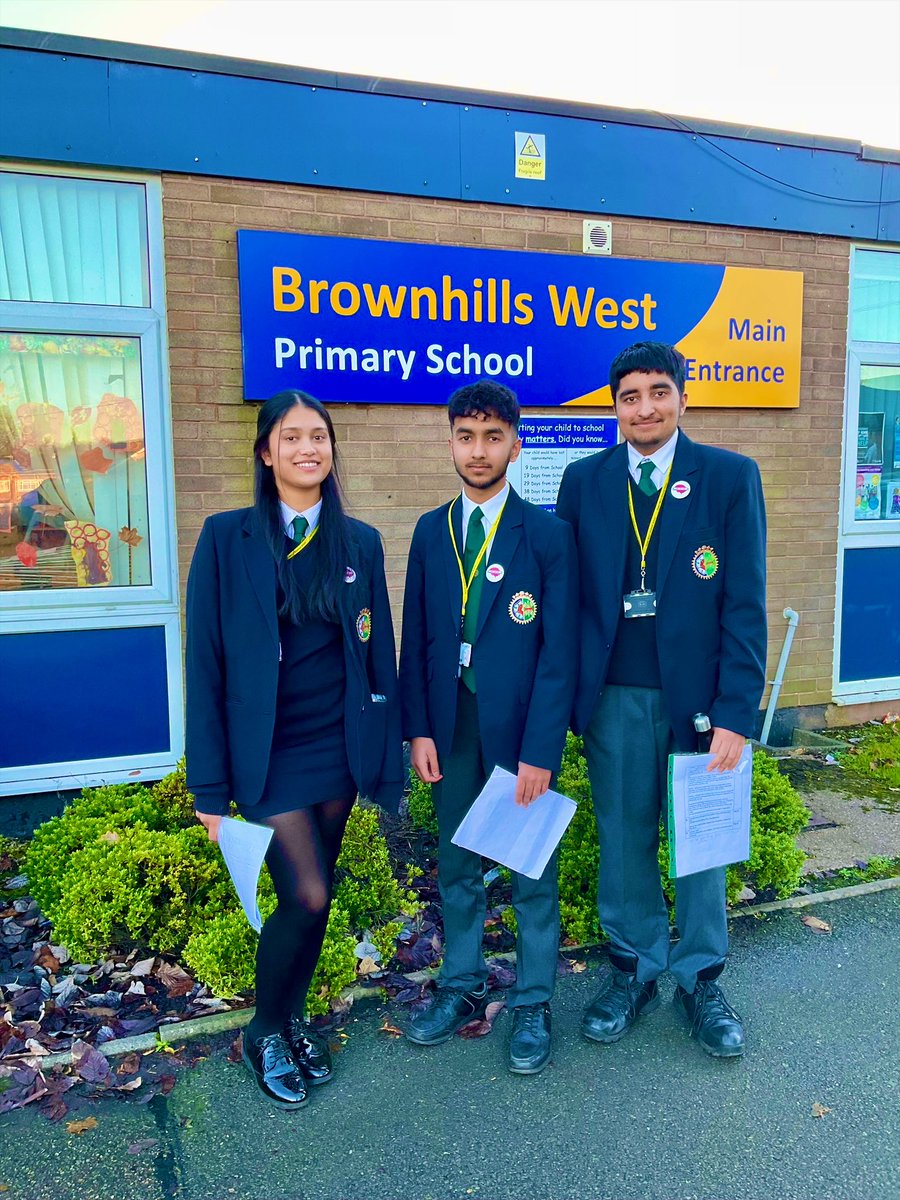 QMGS_CYM's tweet image. CYM Mental Health Team visited @BrownhillsWest Primary School this afternoon to present their workshop on ‘Transition to Secondary School’. This session was delivered by Arjan,Rachel & Yousuf, to class of Year 6’s, who learned about the expectations & life in secondary school.