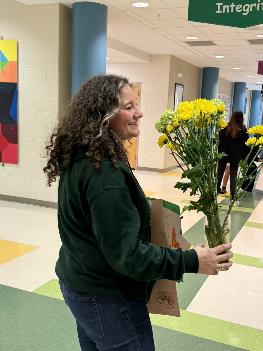 Forest Pines Drive PTA (@forestpinespta) on Twitter photo Today was Mrs. Bratton’s last day at Forest Pines. While we will miss her at our school, we wish her the best of luck at her next assignment. Our school hosted a walk out for her this afternoon. Once a Fox always a Fox 🦊 💛💚! <a href="/FPDES/">Forest Pines Drive</a> Today was Mrs. Bratton’s last day at Forest Pines. While we will miss her at our school, we wish her the best of luck at her next assignment. Our school hosted a walk out for her this afternoon. Once a Fox always a Fox 🦊 💛💚! <a href="/FPDES/">Forest Pines Drive</a>