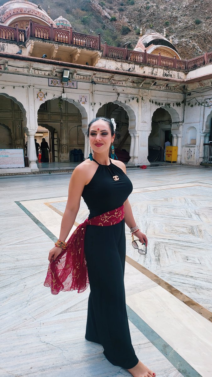 ♀️ The Matriarch (Ezada Sinn) ♀️ onlyEzada.com 🔞 tweet media
