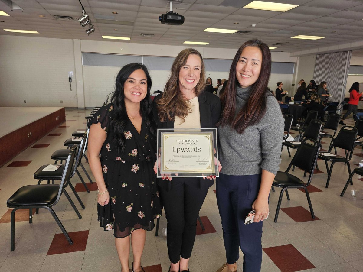 Honored to support <a href="/MtSAC/">Mt. SAC</a> Basic Needs Department during Hunger &amp; Homelessness Awareness Week! 
Our CEO <a href="/jessicajchang/">Jessica Chang</a> and Enterprise Program Managers Katherine DeVilla &amp; Emily Kreutner proudly accepted an award recognizing Upwards' impact on student parents with #childcare needs