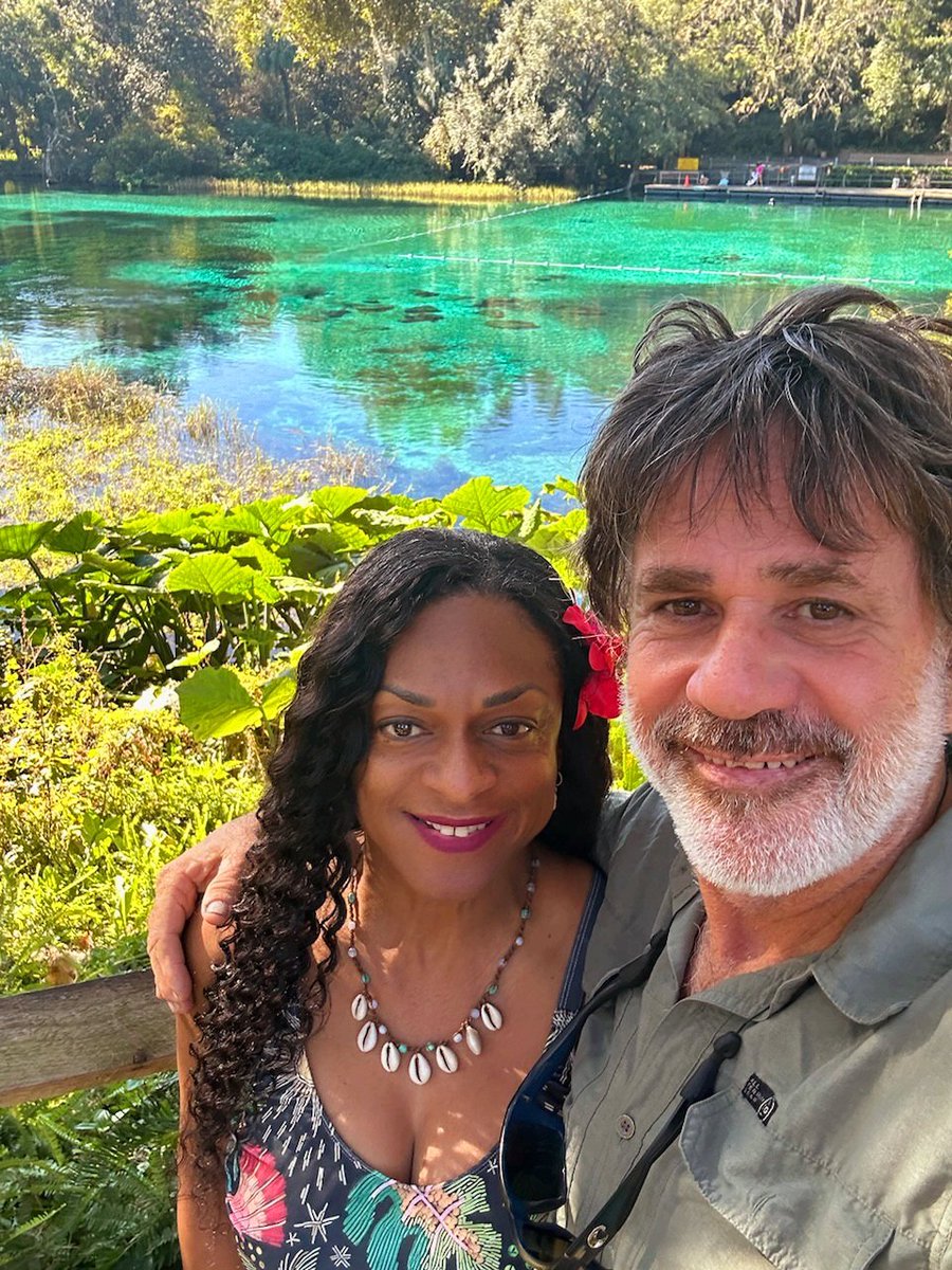AngelaBrentHar1's tweet image. Serenity at beautiful Rainbow Springs, Florida. 🩵🏞💧💦🌿🌳💚🌺🌸🌷 #ReconnectWithNature #Peace 
#tuesda