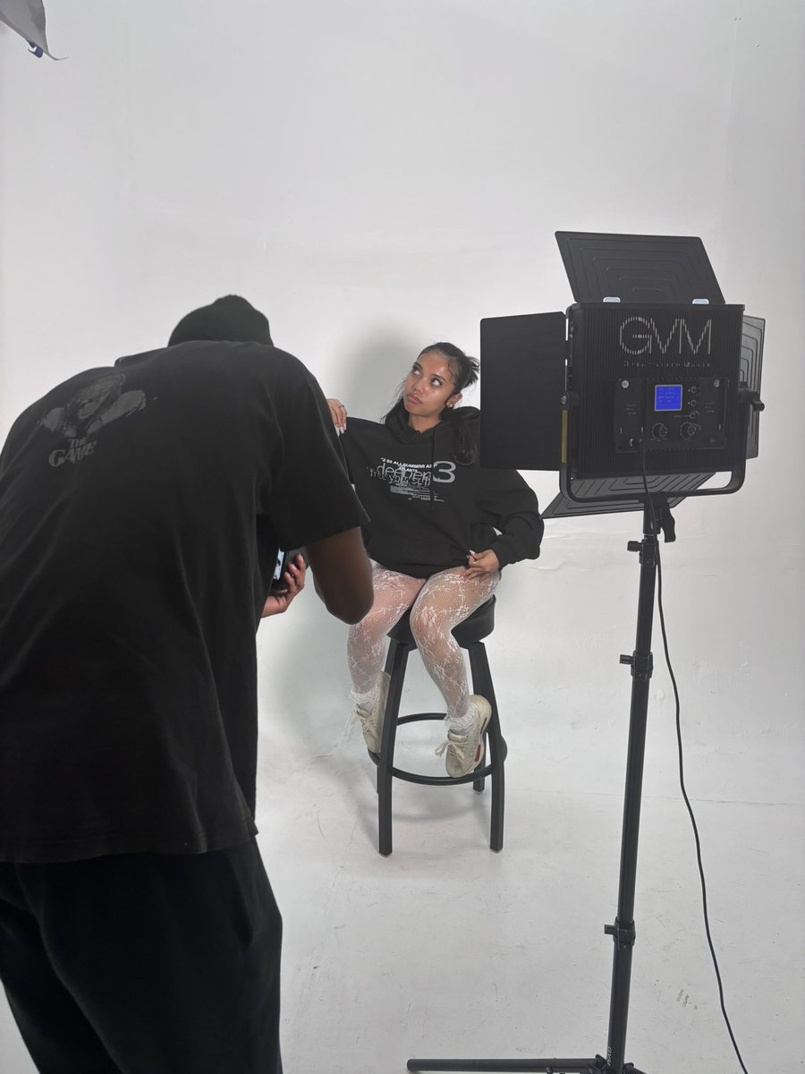 GIVENCHYBASTARD tweet media