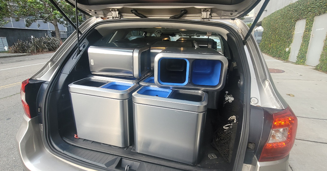 agreenersource's tweet image. Clinic de Malta from Oakland made the drive to us to pick up 24 stainless steel trash cans—proof that every donation, big or small, makes a difference! 💚 We're thankful for the chance to support our community, one donation at a time. #Gratitude #GreenerSource #Thankful