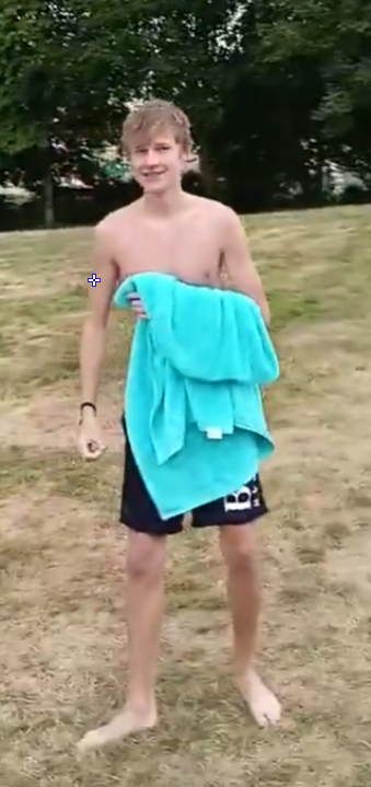 rezon ay tweet media