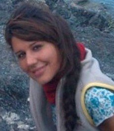 María Cash está desaparecida desde 2011 en el noroeste de Argentina ( Salta/ Jujuy)
Hoy 13 años después, detuvieron al camionero que la trasladó antes que desapareciera.

#Justicia por María Cash😔😢
