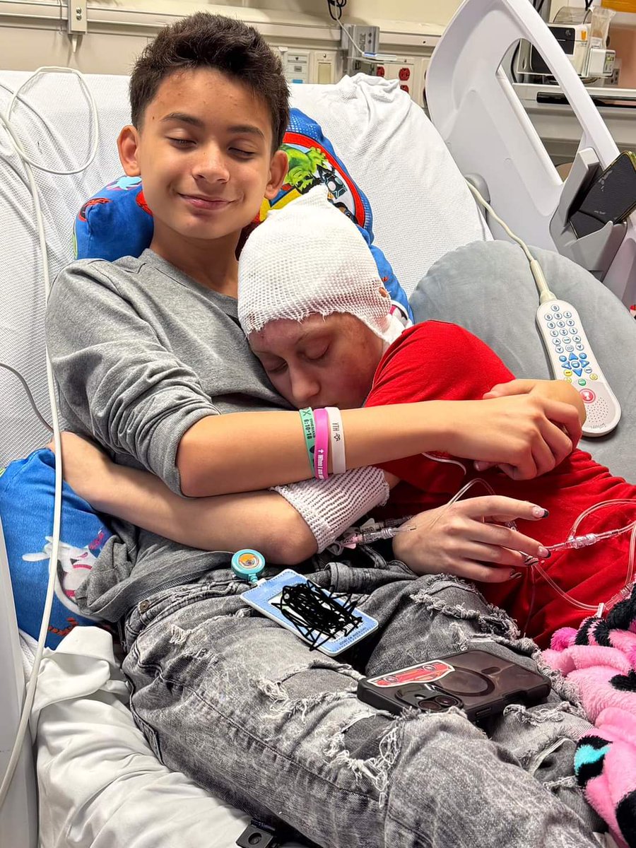 KristyTallman's tweet photo. ALEXIS LORENZE UPDATE ⚠️ Todd Lorenze shared: "My ex flew out from Florida with my son to visit Alexis Lorenze and for my birthday. It was a nice 2 days having my son here."

Family remains united as Alexis continues her recovery journey.

As of November 26, 2024, Alexis Lorenze continues her recovery journey following severe reactions to vaccines administered earlier this year. Her father, Todd Lorenze, shared a personal update, mentioning that his ex-partner traveled from Florida with their son to visit Alexis and celebrate his birthday. He described the two-day visit as a pleasant experience, highlighting the family's efforts to support Alexis during this challenging time.

Alexis, a 23-year-old from Florida, was diagnosed with Paroxysmal Nocturnal Hemoglobinuria (PNH) in January 2024. In September, she received Tetanus, Pneumococcal, and Meningitis vaccines against her will at a California hospital, after which she experienced severe adverse reactions, including temporary blindness, locked jaw, and vomiting. These events led to her hospitalization and a prolonged recovery process that includes burn treatment and many surgeries. Problems she was never faced with until they forced their poisons in her. They literally denied her the treatment she showed up for until she took the vaccines- the hospitals are the gatekeepers to your death..big pharma has made it so..

The family's recent reunion underscores their ongoing commitment to Alexis's well-being as she continues to recover.

#AlexisLorenze #RecoveryJourney #FamilySupport #ToddLorenze #HealthUpdate #VaccineReaction #StayStrong