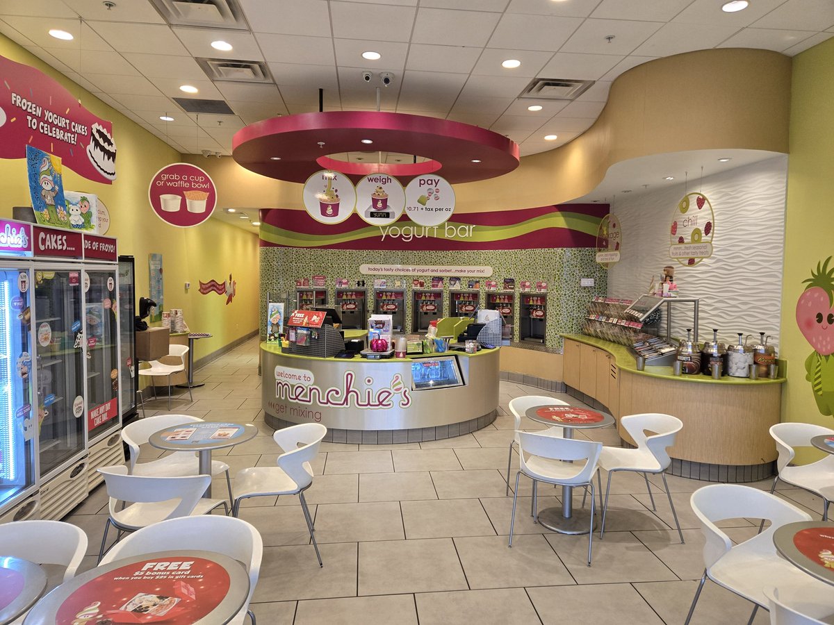 BryanH_SkyTab's tweet photo. Wrapping up the last Menchies install today! Around 225 locations installed by the @Shift4 @SkyTabPOS installers across the country. Today was interesting as the complex lost internet this afternoon. Fortunately SkyTab has a robust offline mode and we were able to keep going! #Shift4 #SkyTab