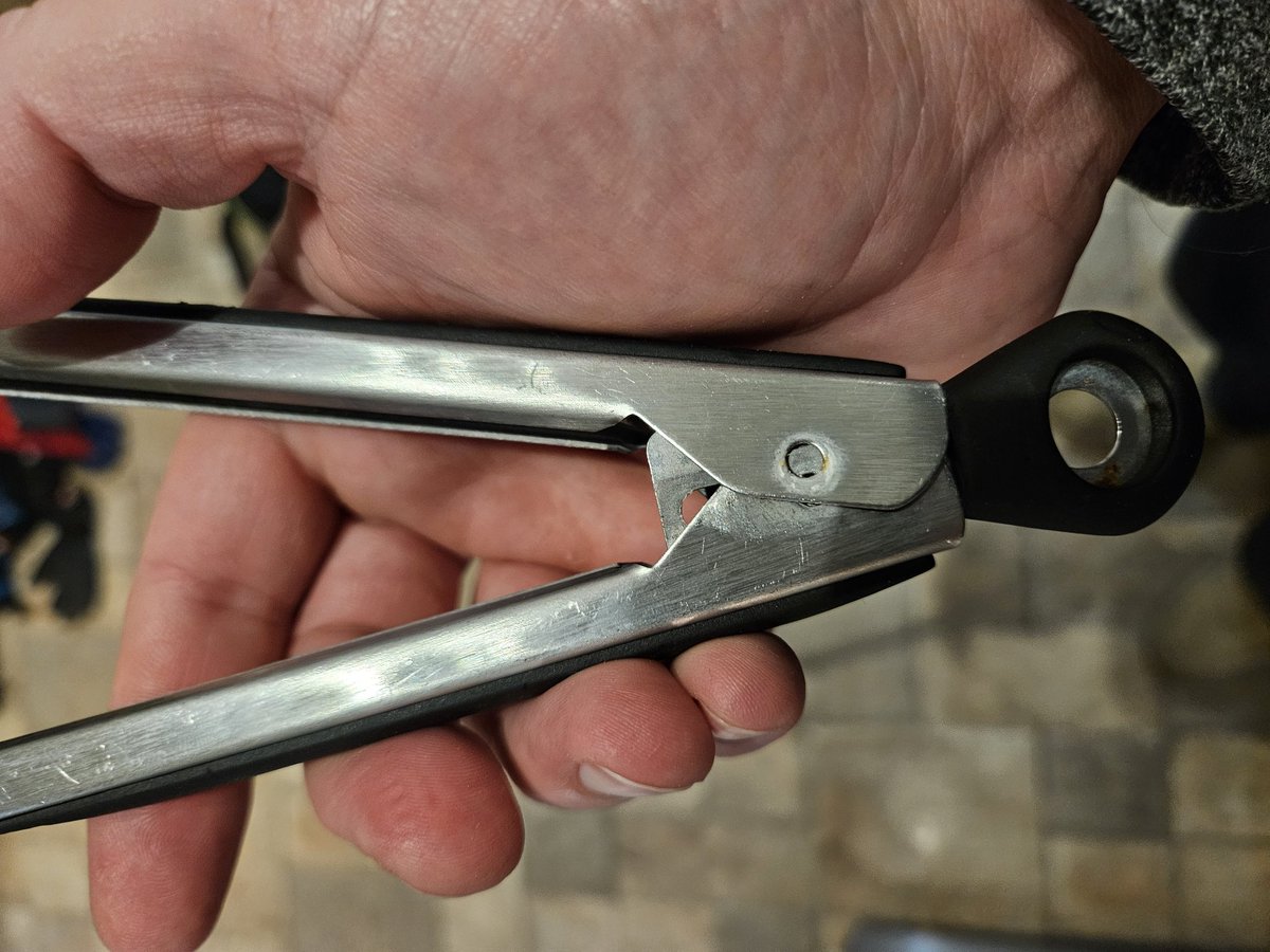 My kingdom for a set of kitchen tongs built well enough that this stupid rivet thing lasts longer than just a few months...