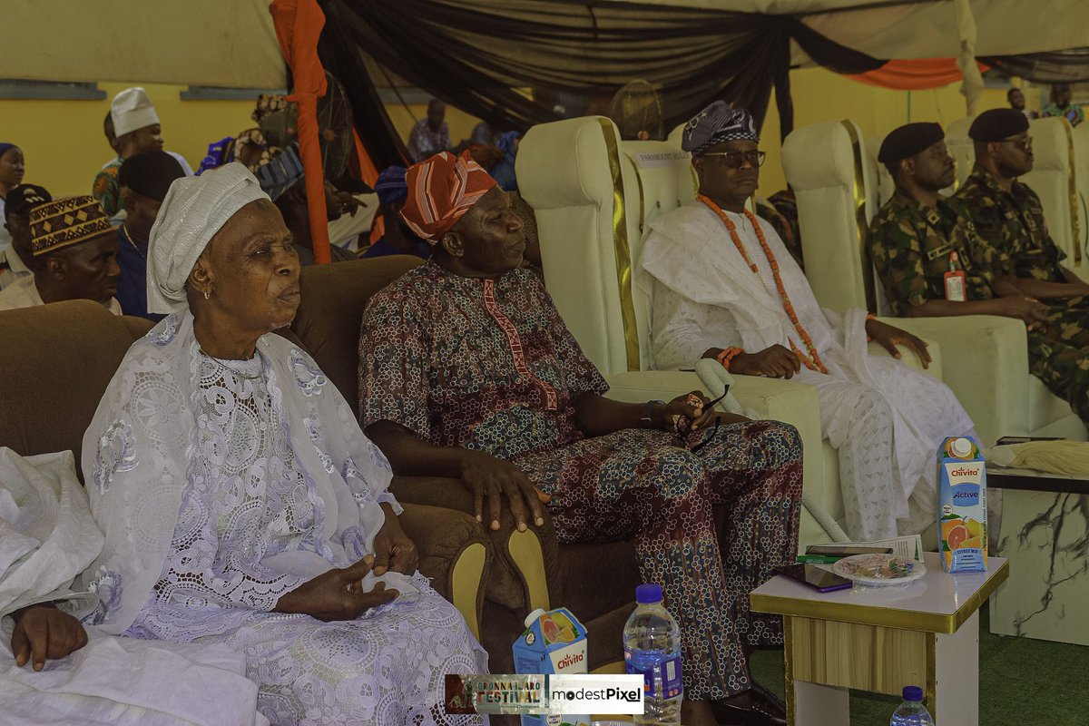 oronnafestival's tweet image. Handing Over of the COAS Special Intervention Civil-Military Cooperation Project [Oronna Hall, Ilaro] executed by Maj Gen HT Dada (GOC, 82 Division) on Saturday 23rd November 2024.

#oronnailarofestival 
#oronnailarofestival2024 
#ilaro