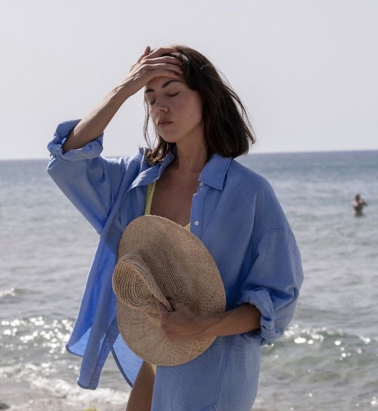 yourgirltl's tweet image. samba de verão - au #agathario onde:

Agatha decide passar férias com suas amigas no Rio de Janeiro, mas a mesma não contava em se apaixonar por uma carioca que carregava o nome da cidade maravilhosa.