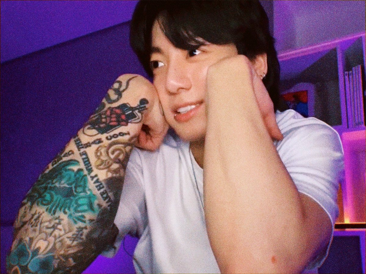 adoremykoo's tweet photo. 💘 https://t.co/9AHsFXWJfc