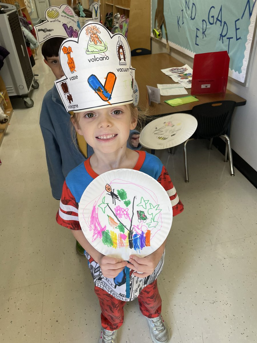 Lizzie Cavender tweet media