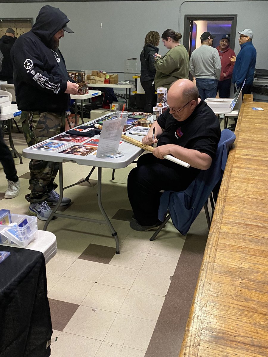 jimmolineaux's tweet photo. ATTENTION PROMOTERS
Accepting bookings 2025
#ECW Original #Referee Jim Molineaux is available for  #wrestling  events or #PopCulture event.

#GuestReferee
#Manager
#Conventions
#Fanfests
#Commentary
#Signings
#Seminars

DM or email me @ jmecwref@verizon.net
Serious inquiries only https://t.co/Kt14Dd9dpw