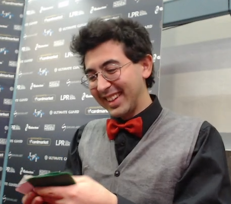 Walker735 tweet media