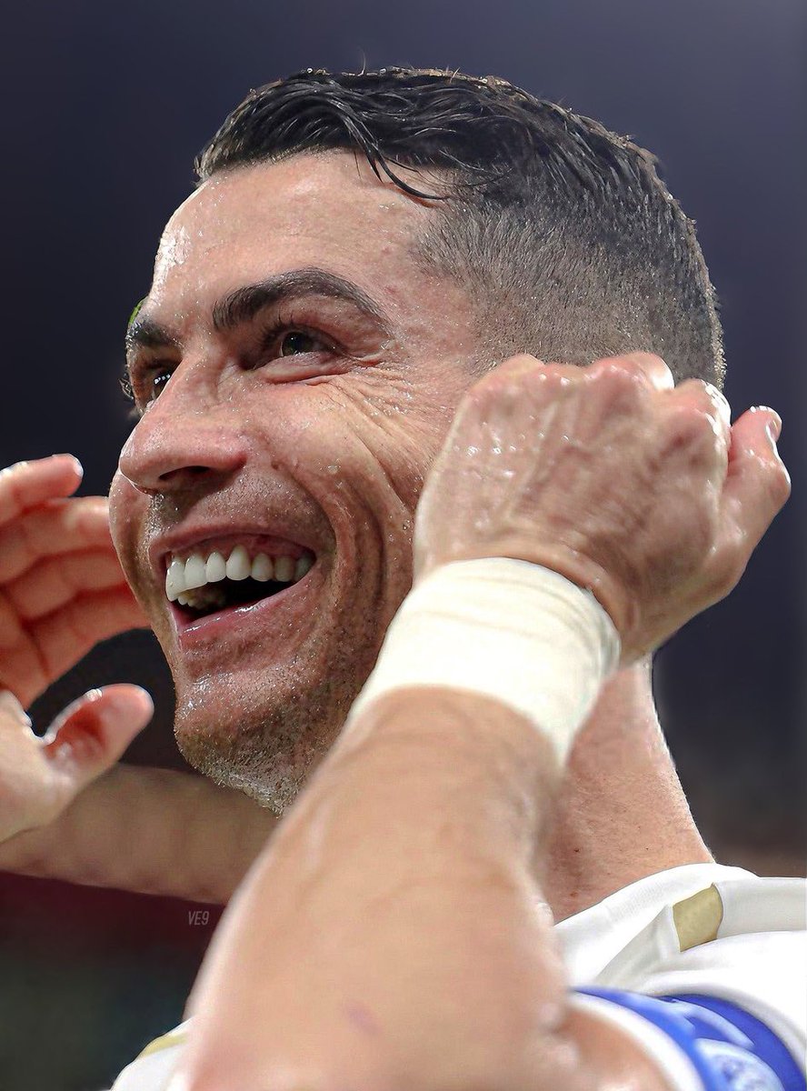 Estamos apenas no Instagram! 👇

📸 Acompanhe todo conteúdo completo do <a href="/Cristiano/">Cristiano Ronaldo</a> por lá: instagram.com/milgraucr7