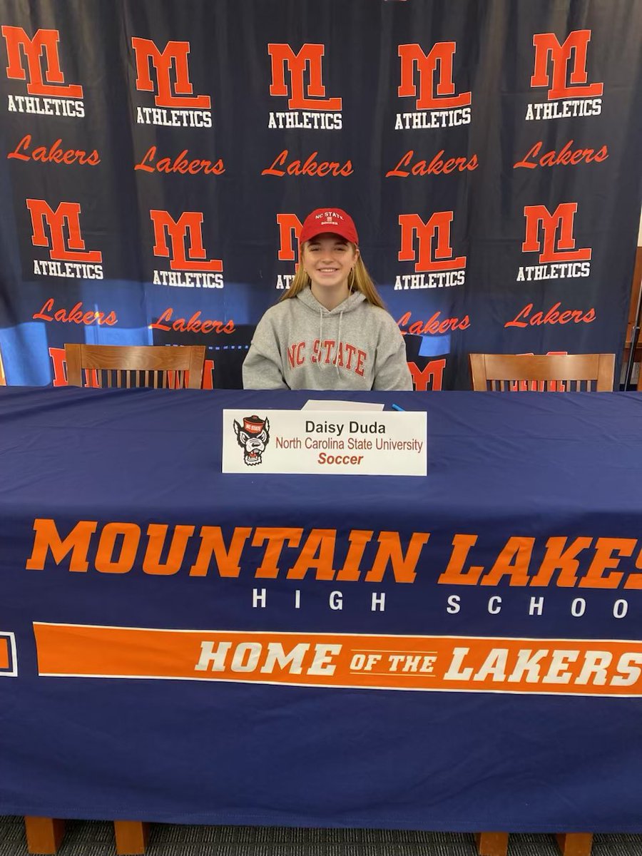 Daisy Duda tweet media