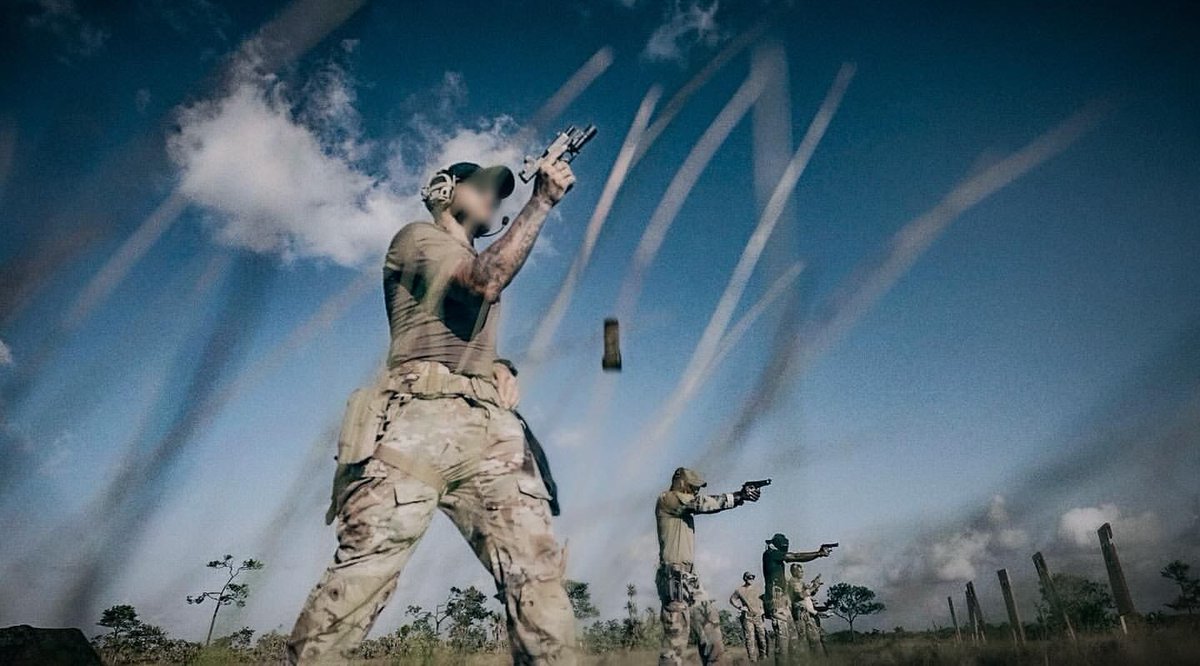 Tag the buddy you're beating in a 1R1 drill (yes, we know it's not 2015, but competition is competition) 

Photo cred: @519SFG