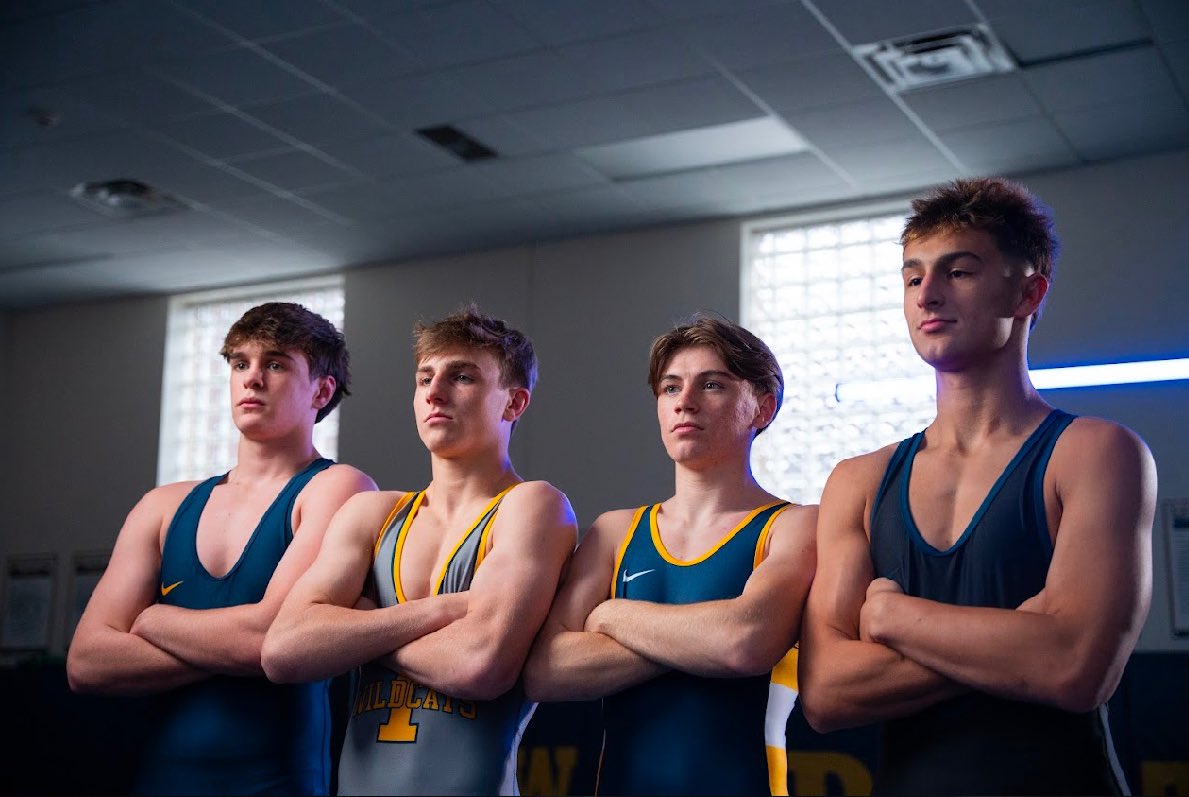 SIHSwrestling's tweet photo. Any #MatCat alumni that are in town for Thanksgiving, we invite you to stop by practice on Friday (11/29) from 9-11am in Gibbons Hall on Saint Ignatius’ campus and check out this year’s Wildcat Wrestlers!

#GoCats @SIHSSports https://t.co/opbMjFxTX5