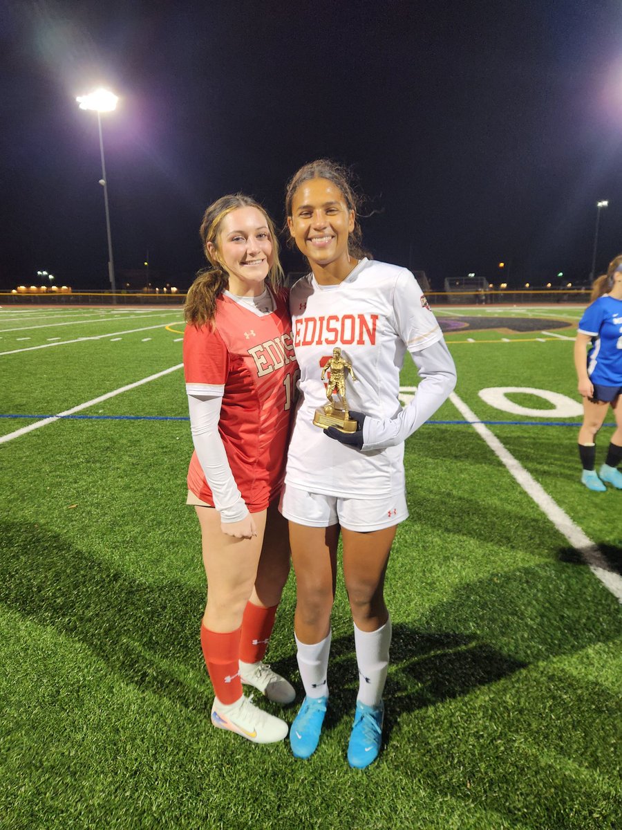 EHSEagleSoccer's tweet photo. One last time in the Red &amp; Gold @ the GMC Senior Showcase ❤️💛

Great work Kayden &amp; Isa and all the seniors playing!

Isa getting named MVP of the game 🦅

#EaglePride @EHSSouthside https://t.co/zfxccd0MFj