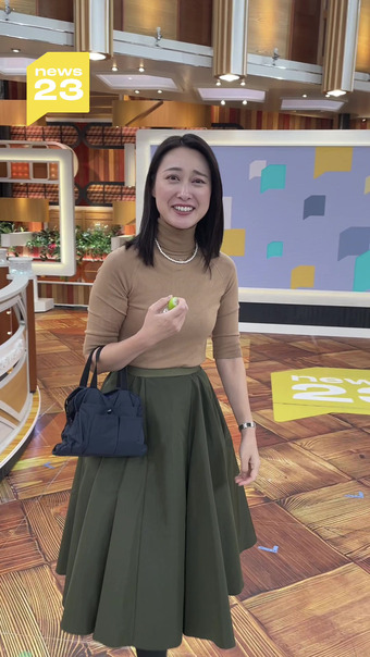 bijyopedia's tweet photo. 小川彩佳アナ、ぴったりニットで見せつける！

#小川彩佳 #女子アナ https://t.co/R6e2QAmVH9