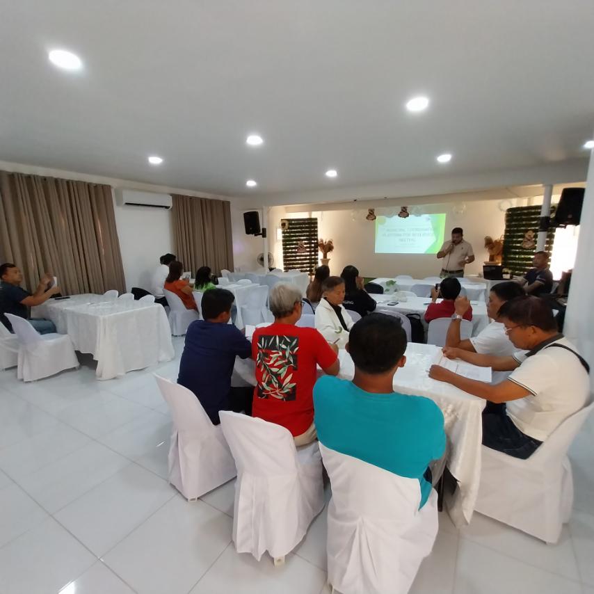 1/2
On Tuesday, San Francisco, Surigao del Norte held its first Municipal Coordination Platform for Resilience (MCPR) meeting. Led by the Mayor, it brought together WFP, FAO, UN-OCHA, CFSI, ECOWEB, CCRG, local federations of PWDs, senior citizens, women, fisherfolk, farmers...