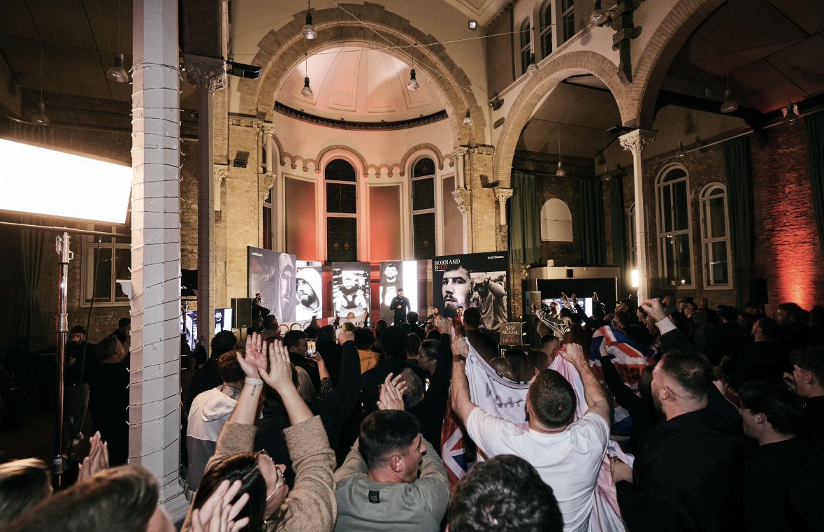 MANCHESTER, WHAT A NIGHT! Thank you to everyone who came down, I am  overwhelmed by all of the support and for every single person who came down, I appreciate it 👊

BIG NIGHTS ARE COMING BACK TO MANCHESTER 🥊

<a href="/MatchroomBoxing/">Matchroom Boxing</a> <a href="/EddieHearn/">Eddie Hearn</a> <a href="/mrsamjones88/">Sam Jones</a> <a href="/JamieMoore777/">Jamie Moore</a>