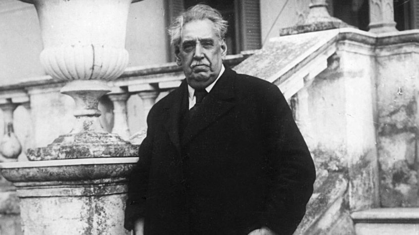 Los libertarados argentinos opinando sobre Uruguay no saben que este chad les ganó la batalla cultural hace 120 años: