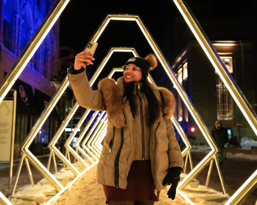 Light up your <a href="/FirstFridayRal/">First Friday Raleigh</a> with Illuminate Art Walk presented by <a href="/waketechcc/">Wake Tech</a> 💫  Swing by <a href="/sirwaltercoffee/">Sir Walter Coffee</a> to meet the minds behind some of this year's installations, or go on a guided walking tour!

🔗 downtownraleigh.org/illuminate
The TUNNEL by <a href="/bigartworks/">BigArt</a> powered by <a href="/gocreos/">Creos</a>