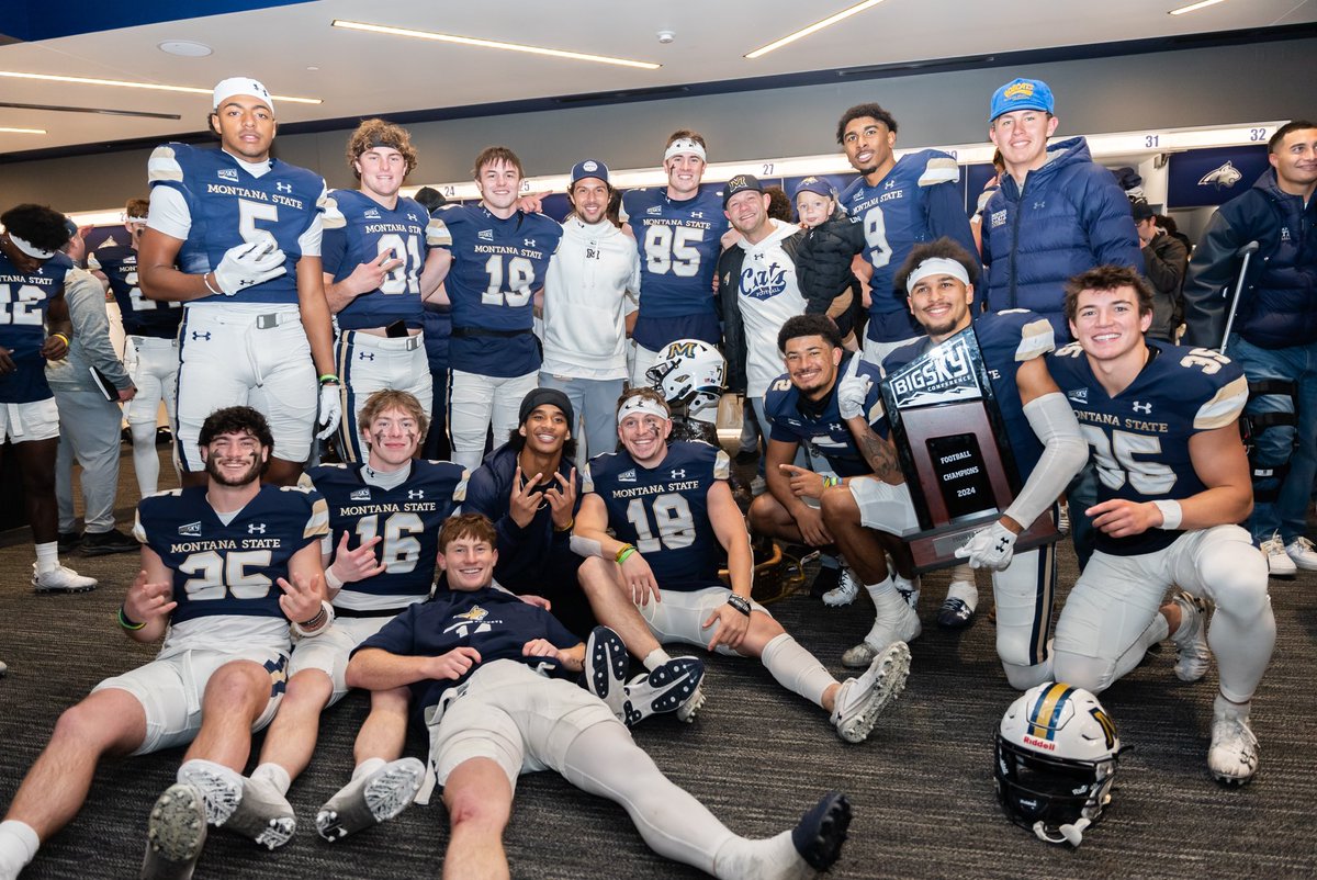Blessed to be with this group 😼

#BigSkyChamps #GoCats