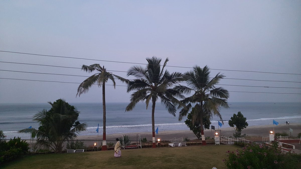 w_karve's tweet photo. Good Morning Friends
#Karde #Beach #Konkan https://t.co/rLMW5OqMJI
