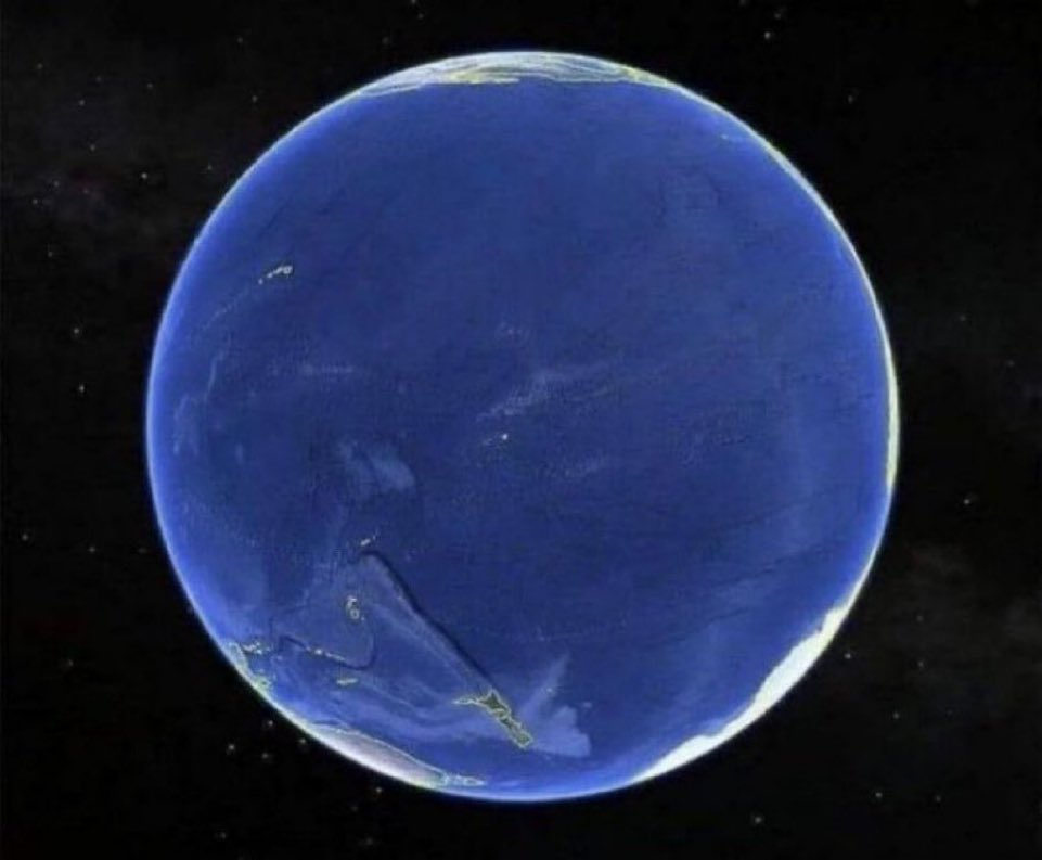 Vala Afshar tweet media