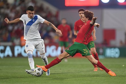 HellasFooty's tweet photo. Vasilios Sourlis is on the move again, this time signing for Lamia from Polish Club Raków Częstochowa. 🇵🇱➡️🇬🇷

Can Sourlis resurrect his career with the struggling Super League side? 🤔

Let us know below! 🗣

#Sourlis #lamia https://t.co/Mx0oltIdeR