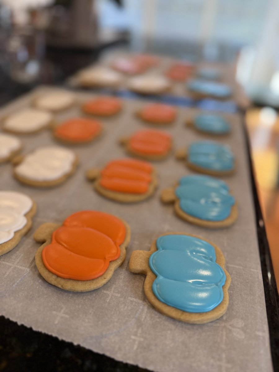 #buttercount Day 4. Panic…has…set…in. Only one stick today! Up to 12. Two days left. Beautiful, buttery days, but we are touch and go. I had a good excuse for my slacking…picking up and brining turkey, decorating cookies and Jackson’s first JV basketball game. Back on the