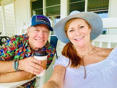 Unmarried home buyers say they are giving priority to a financial foundation over a legal one. But to make it work, couples must look past the significant risk that the relationship could blow up, or something could happen to one pa advisorstream.com/read/buy-the-h…