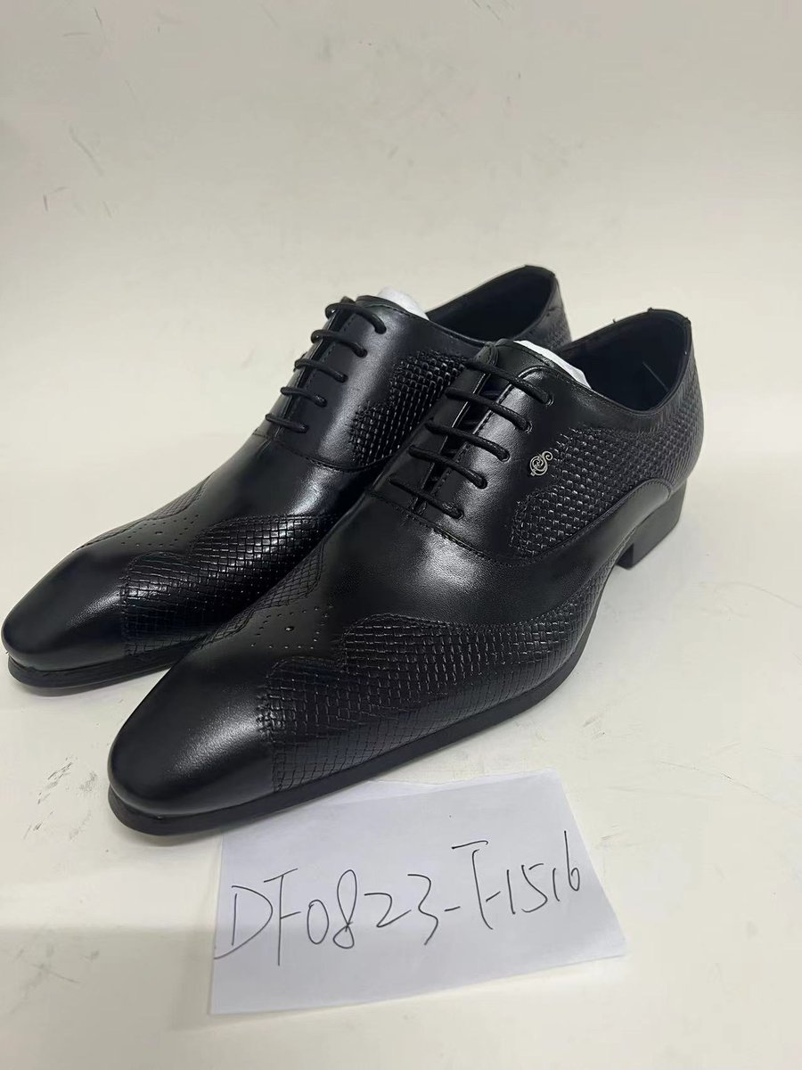 BrianBarrack3's tweet photo. @alfredarapketer Do you deaire to have quality, reliable and presidential look at your convenience, worry no more cause we got you covered. Wet looks are available dm for enquiries and purchases you are all welcome https://t.co/gqMNjkd59Z