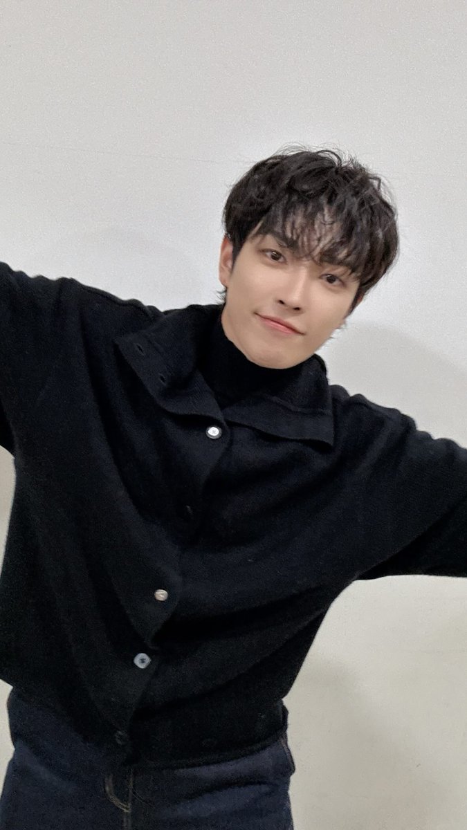 1024updates's tweet photo. [📷] #HONGJOONG instagram story https://t.co/WvRgWtQN46